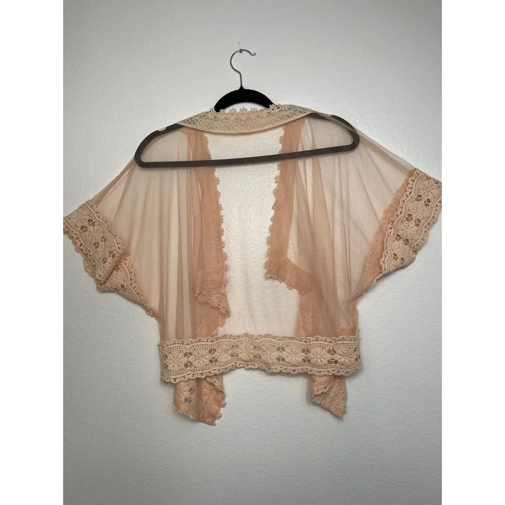 Boutique Forever 21 Peach Mesh Crochet Lace Trim Shrug Bolero Short Sleeve Small